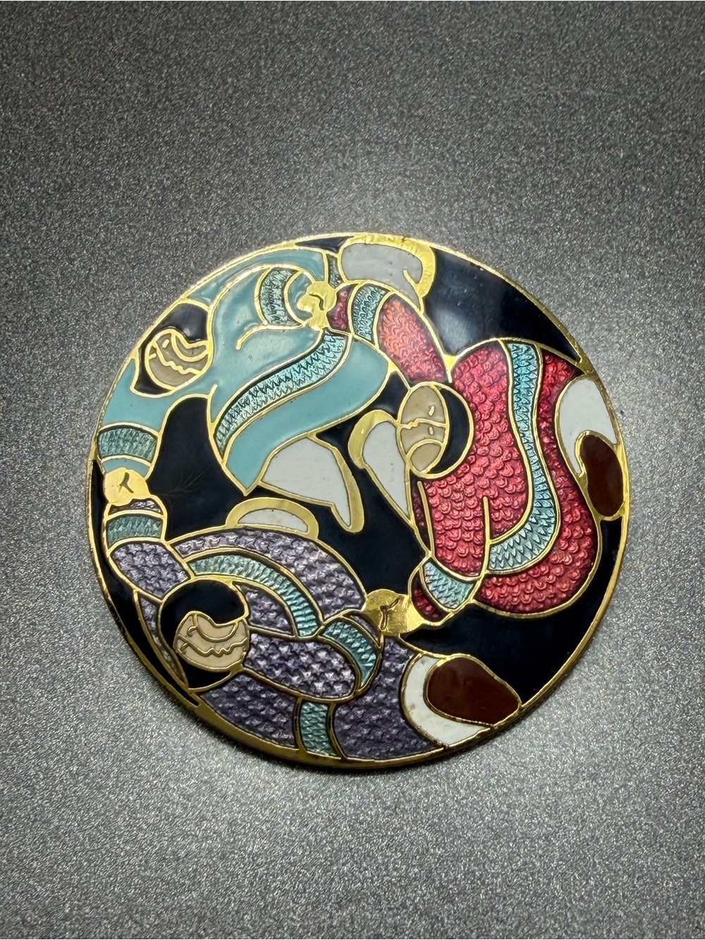 Inuit women by Barbara Lavallée brooch #cz424